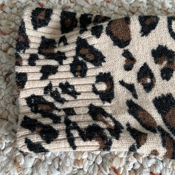 🐆 Cheetah Print Cardigan - Picture 5 of 11